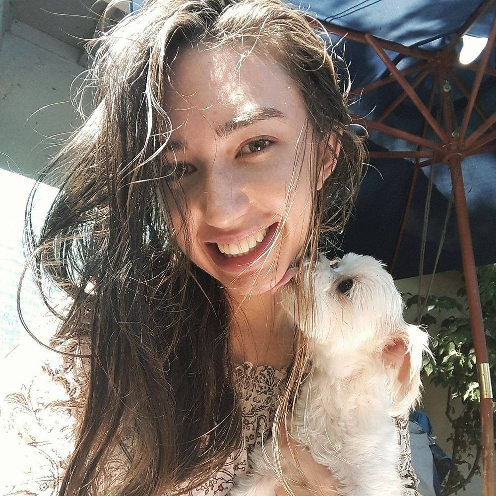 Meet your Posher, Liana